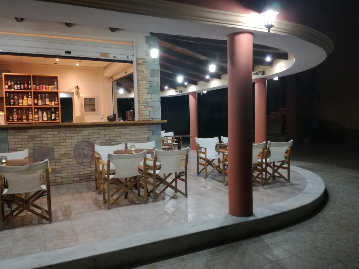 ζante Dolphin Aparthotel