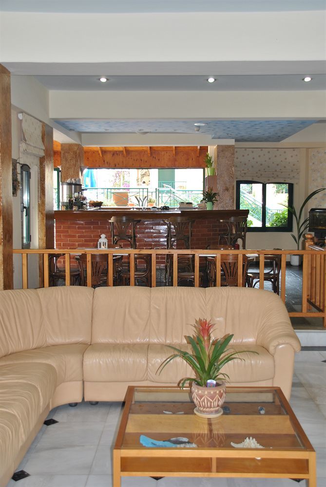 Aparthotel Romantica 3*