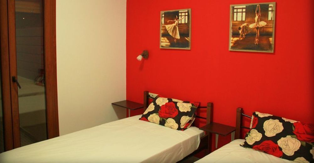 Uphoria Resort Villas 3*