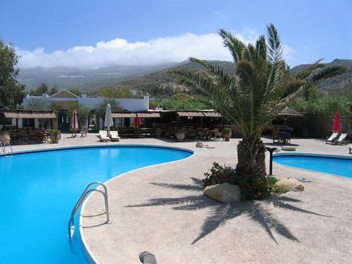 Hotel Far Out Village Mylopotas