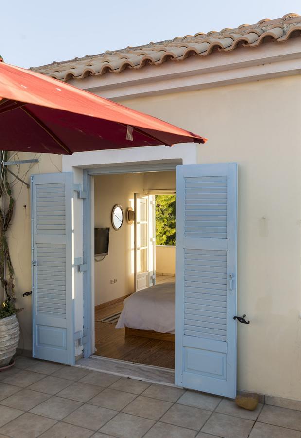 Sea View Pool With Independent