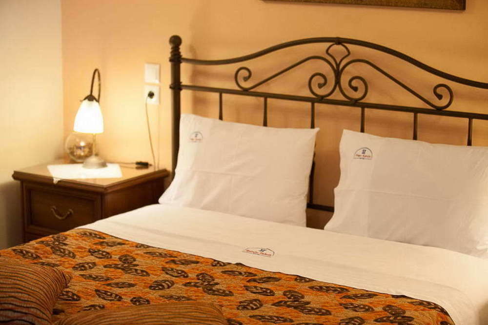 Frontzu Politia Hotel Ioannina