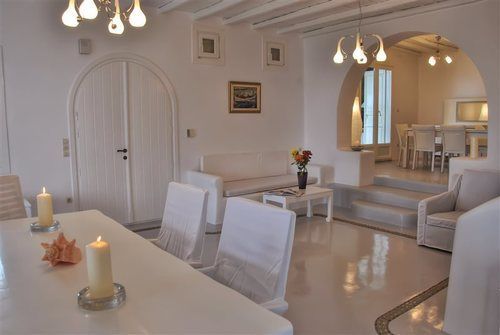 Villa Lucia Area