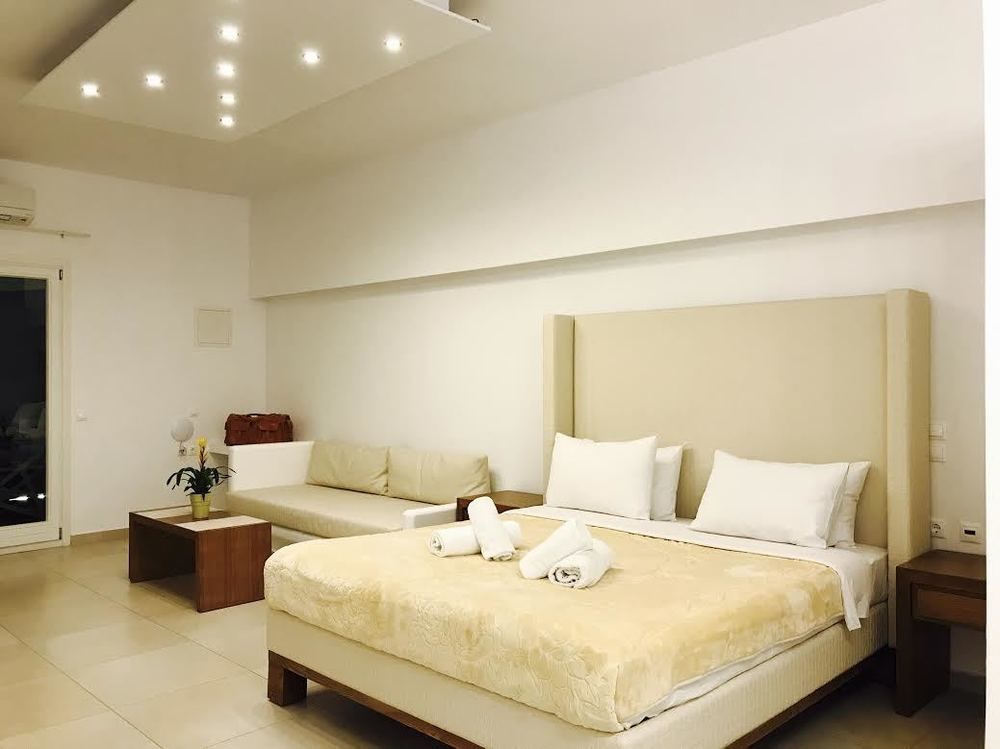 Queen Boutique Mykonos Town