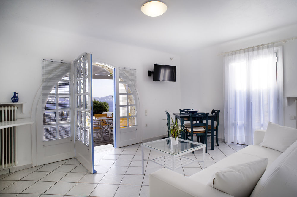 Aparthotel Aeri & Tourlos