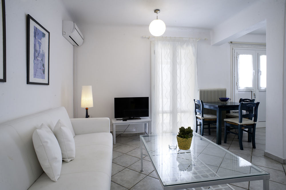 Aparthotel Aeri & Tourlos