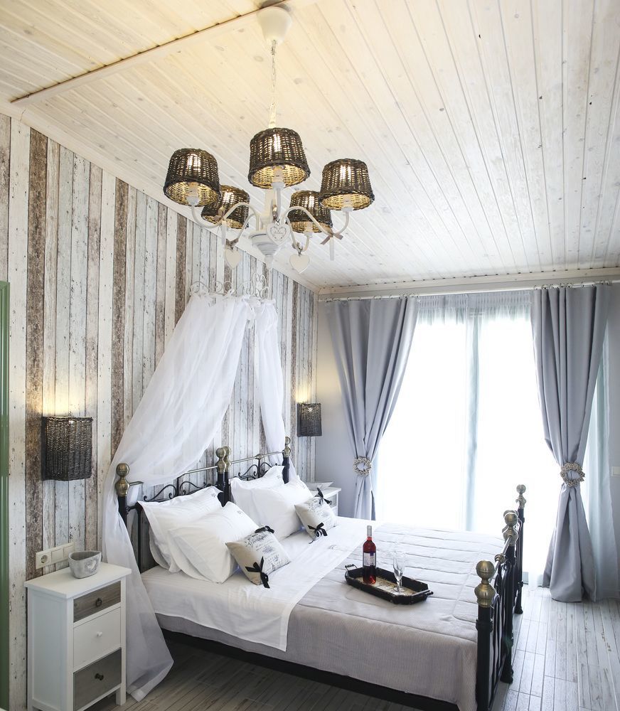 Alkionides Guest house