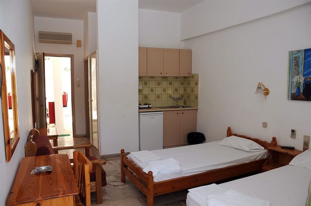 Apartment Zontanos & Poros Town