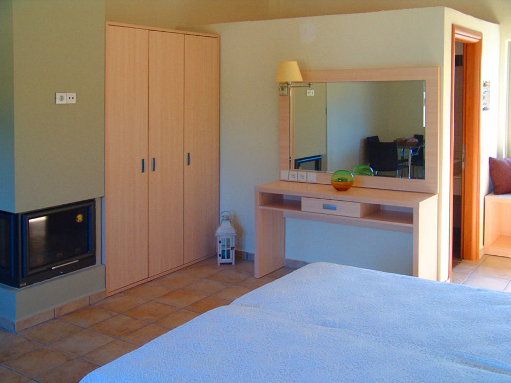 Aparthotel Enalia Gi