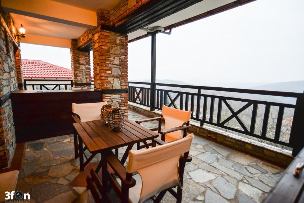 Kastro Guest house