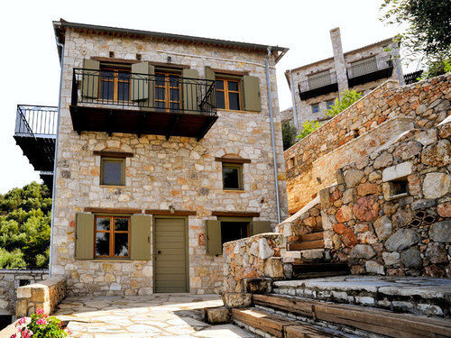 Diotima's Homes Hotel 3*