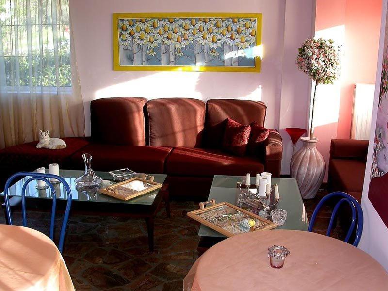 Maria Louiza Aparthotel Pefki (Evia)