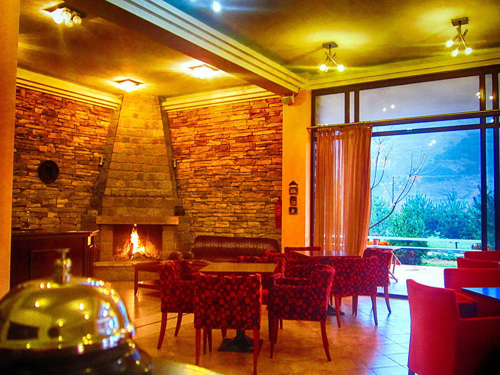 Gea Kaimaktsalan & Hotel Loutraki (Pella)