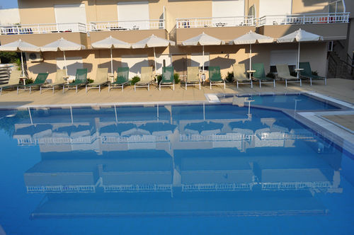 Sarti Plaza Hotel 2*