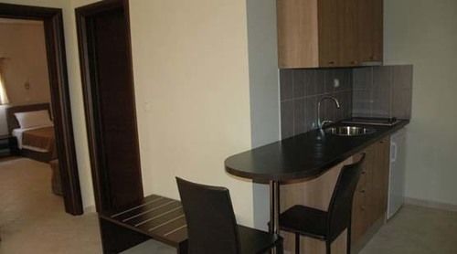 Sarti Plaza Hotel 2*