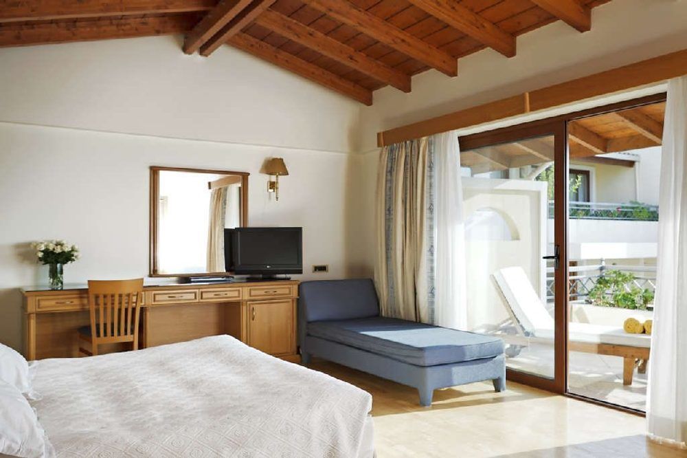 Negroponte 5* Eretria (Evia)
