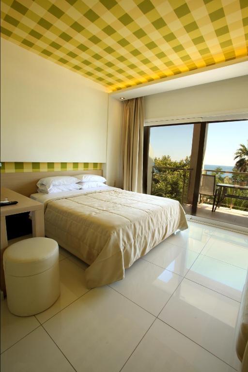 Tarsanas Studios Aparthotel *