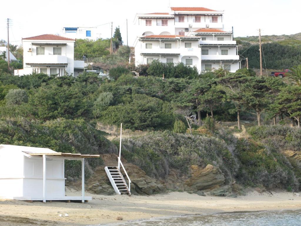 Nora Norita Aparthotel Batsi (Andros)