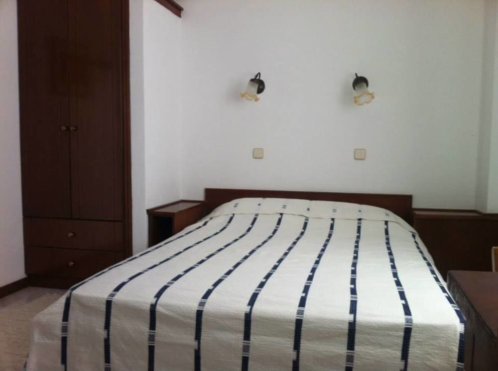 Alevras Tower 3* Oitilon