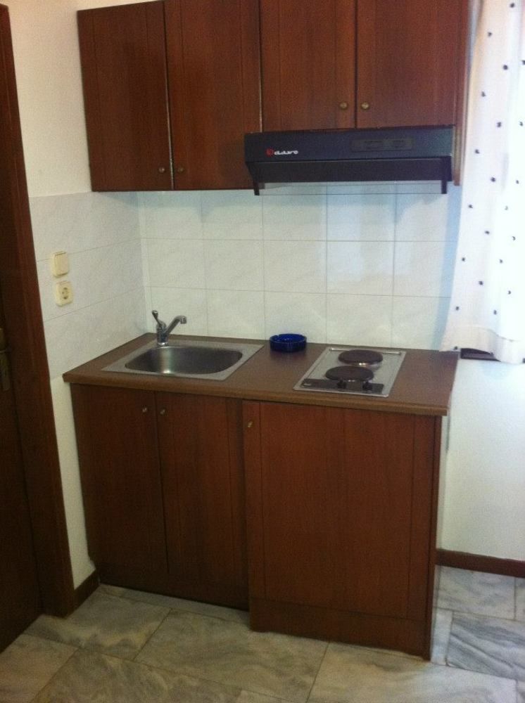 Alevras Tower Hotel