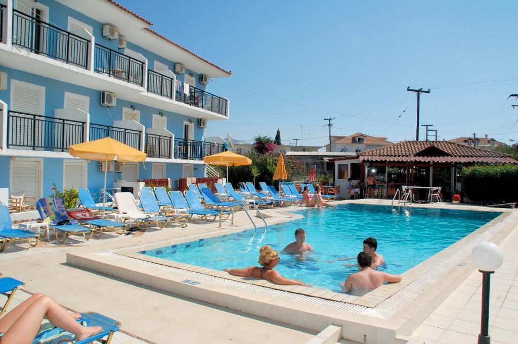 Britannia 3*