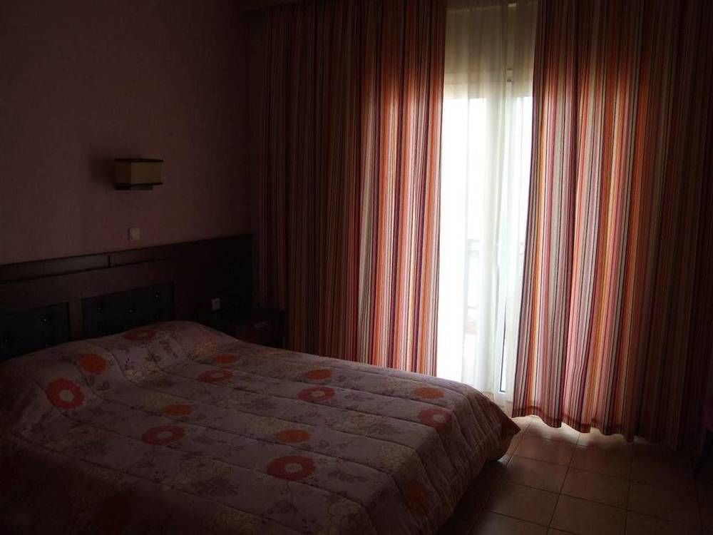 Ismaros Hotel 4*