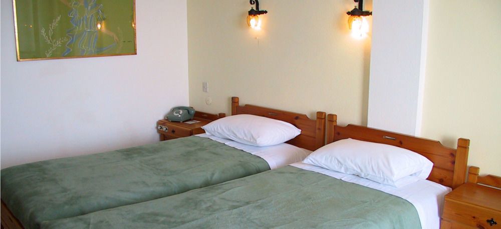 Maro Hotel 3*