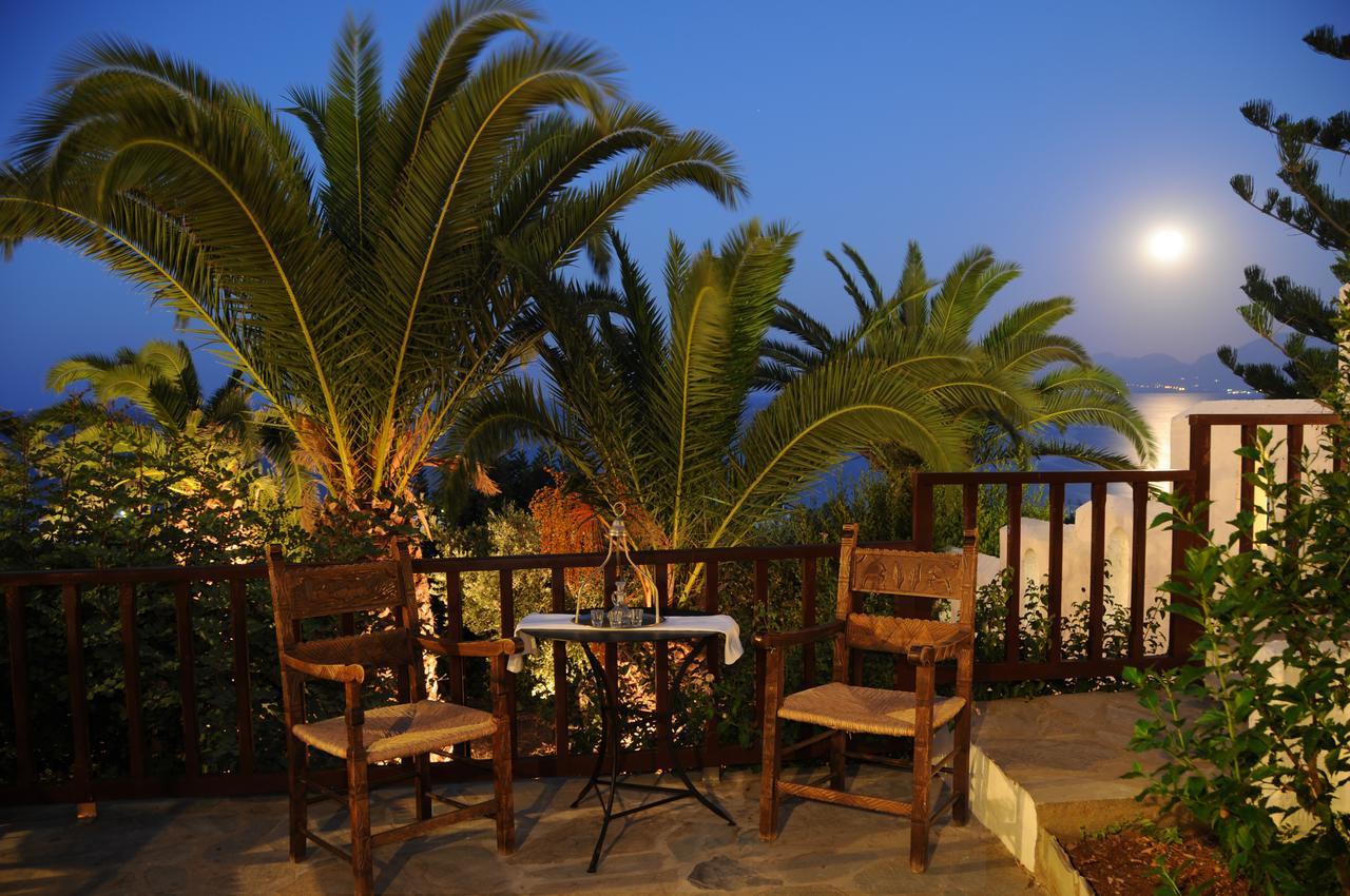 Village & Hotel 4*