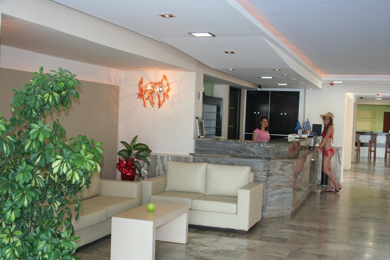 Esperia Hotel 3*