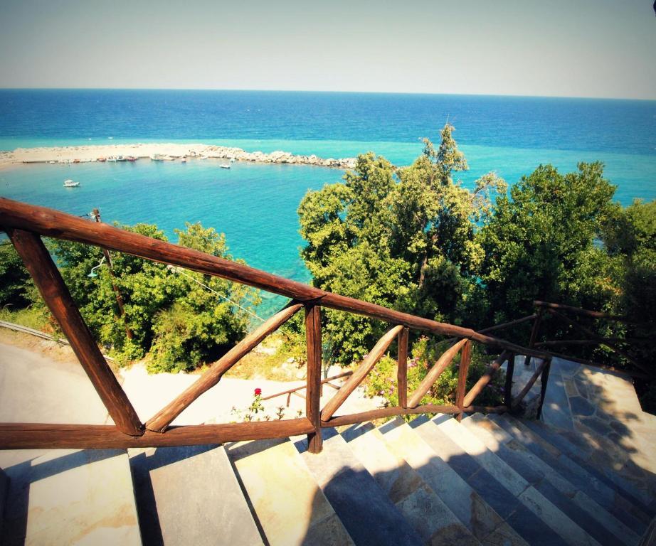Guest house To Limanaki Chorefton