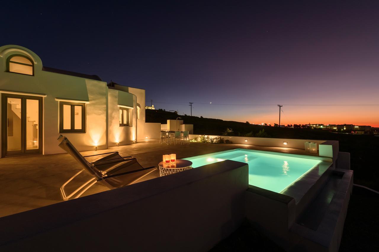 Sandy & Salty Villa *