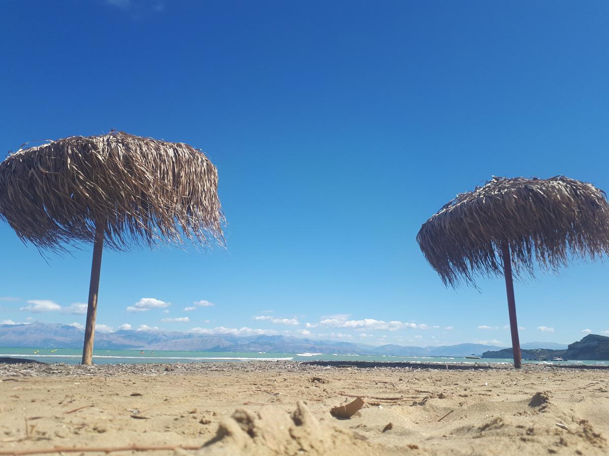 Chrysanthi Melitsa Apts. * Sidari (Corfu)