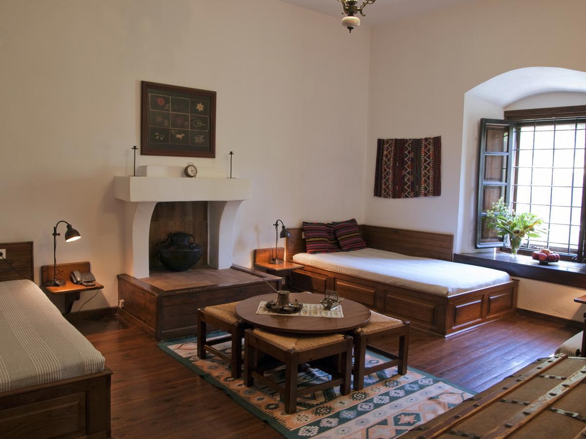 Mansion Karagiannopoulou 4*