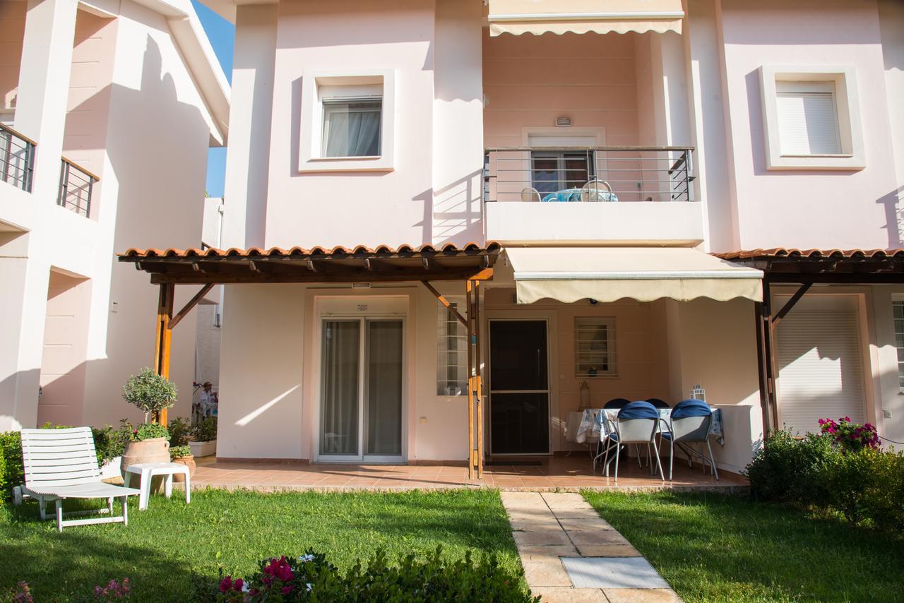 Bitzios Rent Holiday home *