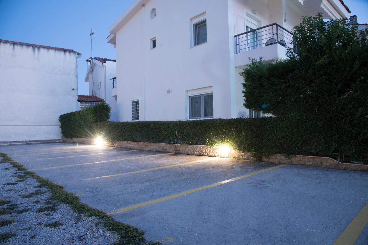 Bitzios Rent Holiday home *