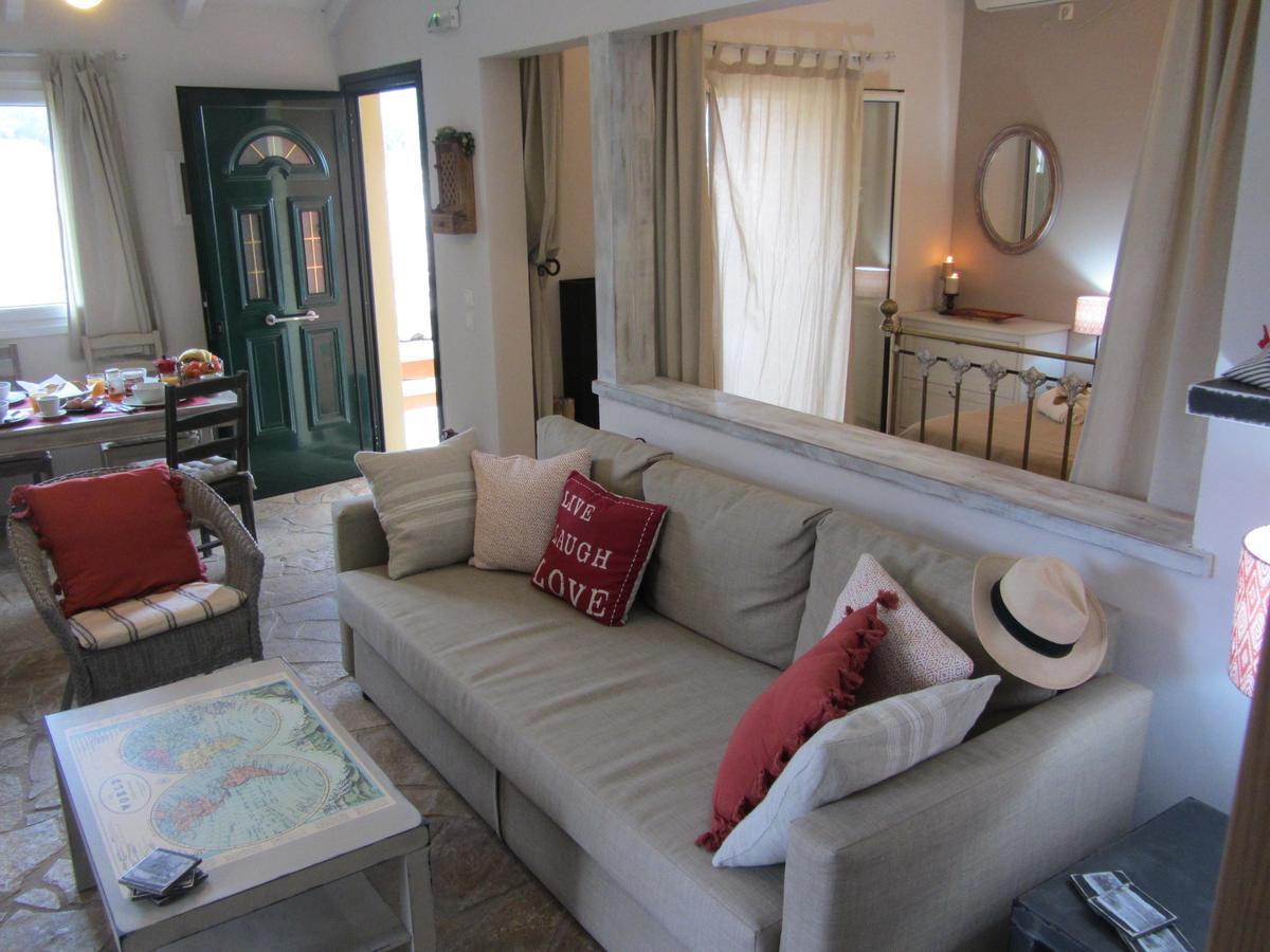 Paxos Bonzai Apartment Gaios