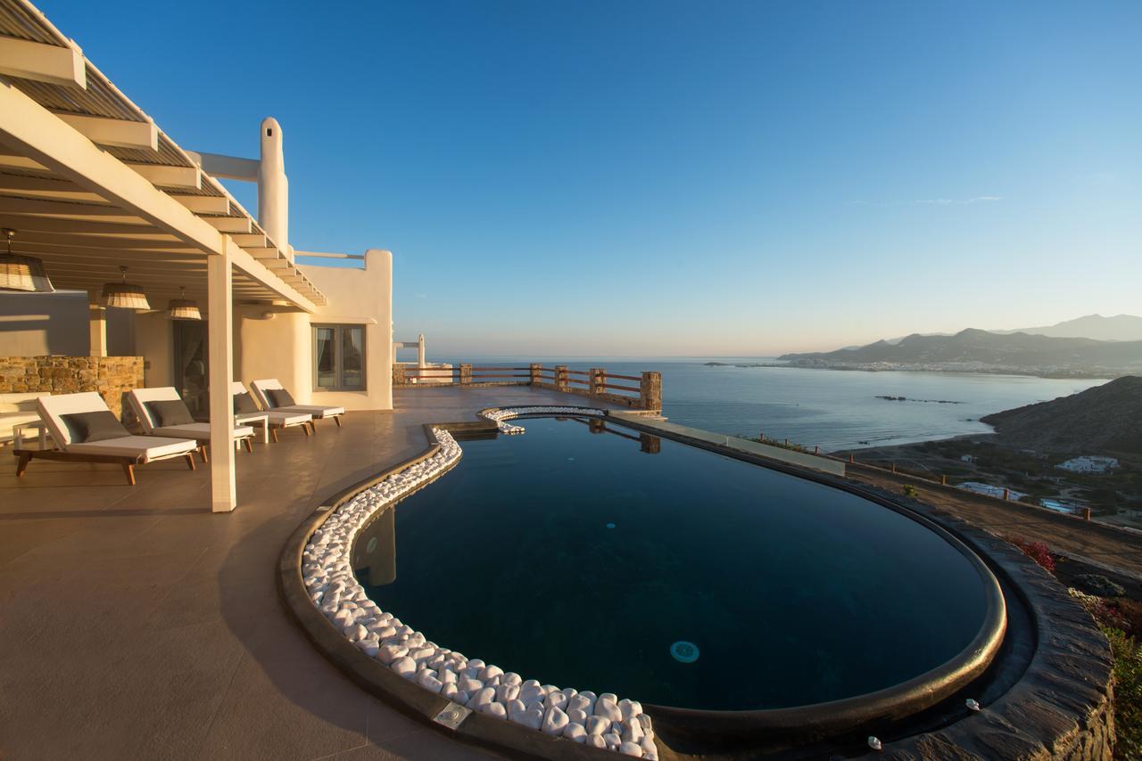 Villa Naxos Rock *