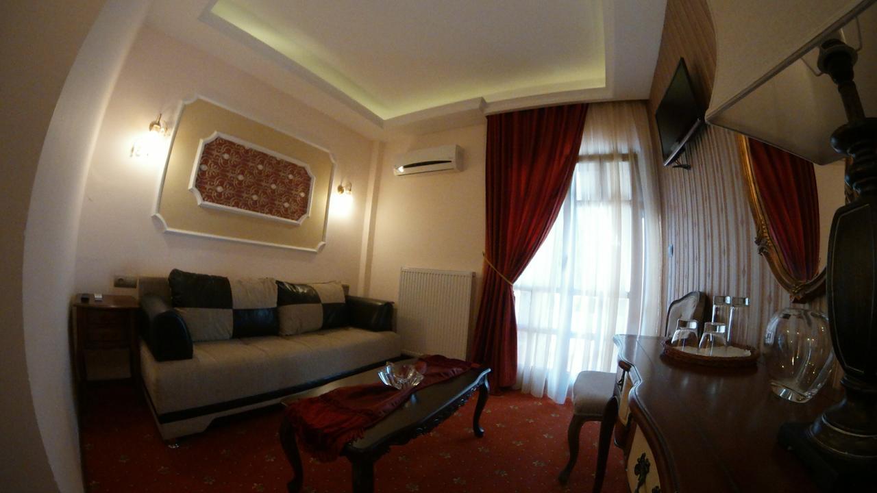 Mirto Hotel *