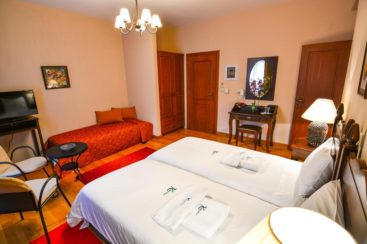 Karyatis 3* Synikia Mesi Trikalon