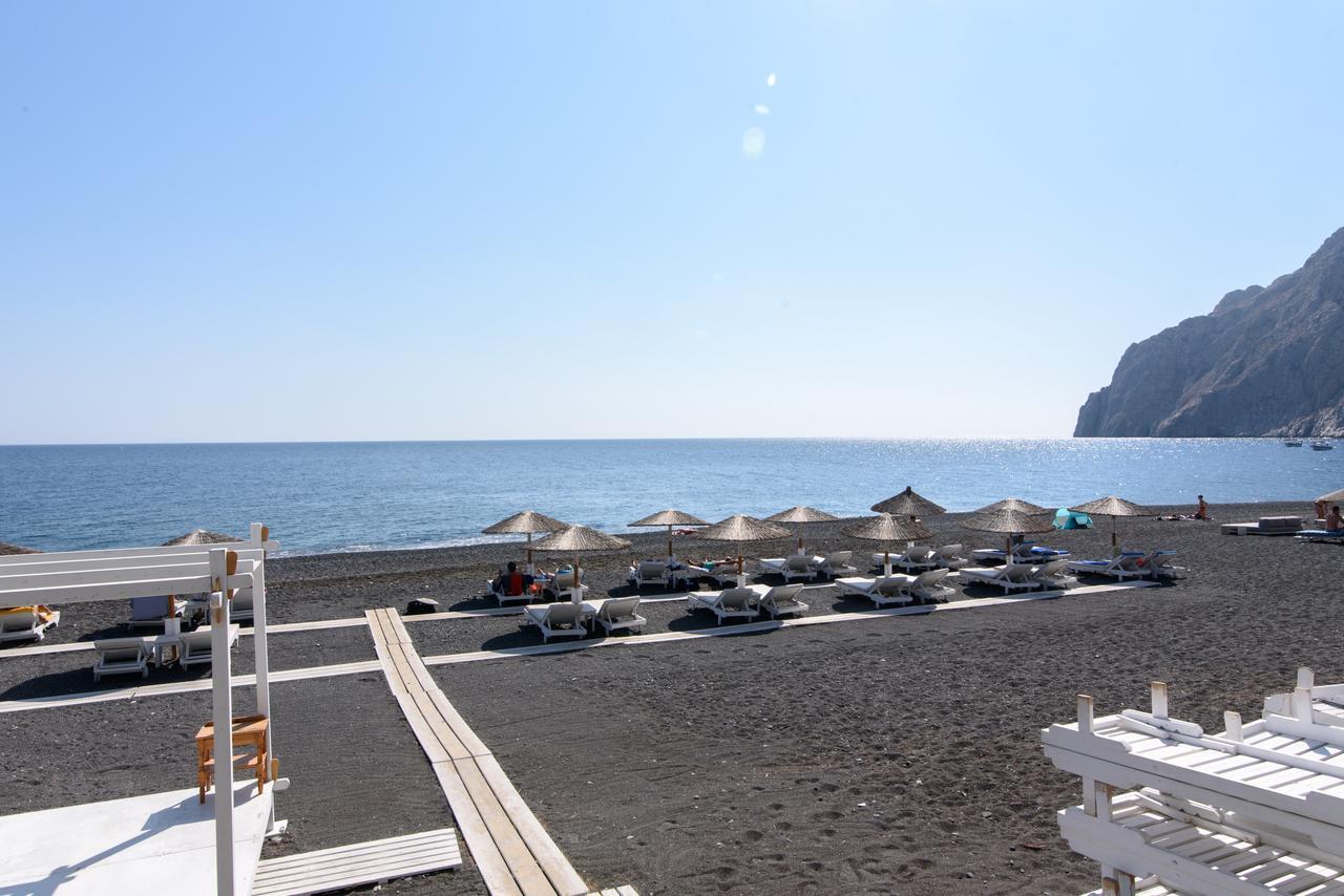 Blue Boutique Kamari (Santorini)