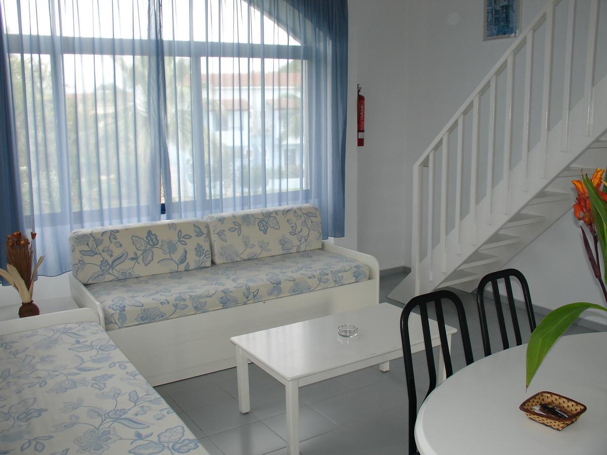 Govino Bay Aparthotel 3*