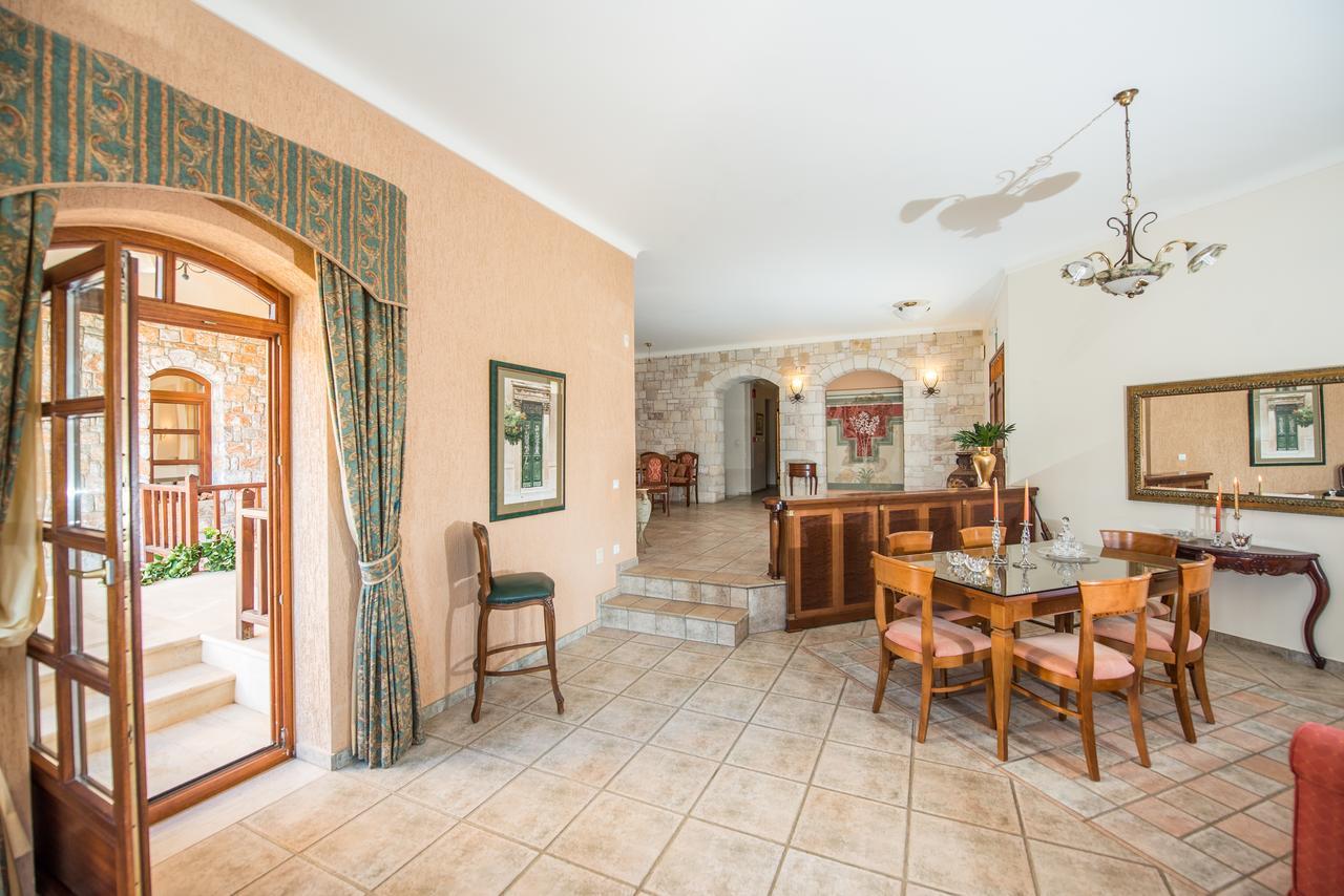 Iason Villa