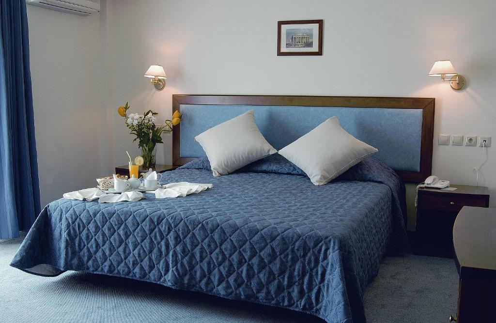 Four Seasons Hotel 3*