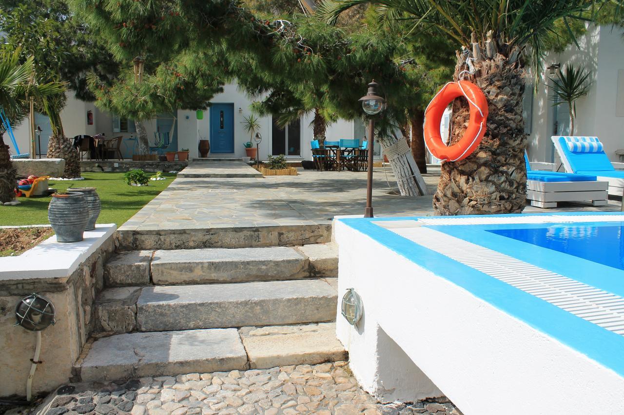 Evizorzia Apartment Perissa (Santorini)