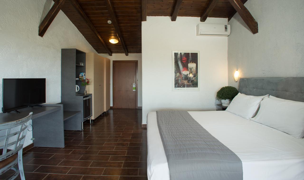 Coral Blue Hotel 3*