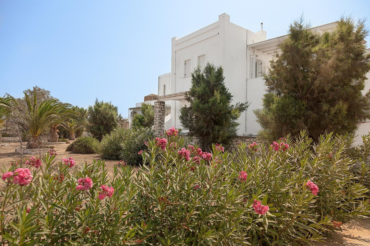 Mika Naousa (Paros)
