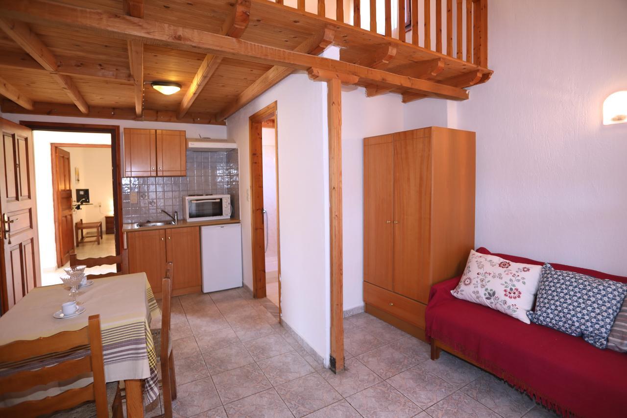 Nautilus βραχυχρονια μισθωση * Skopelos Town
