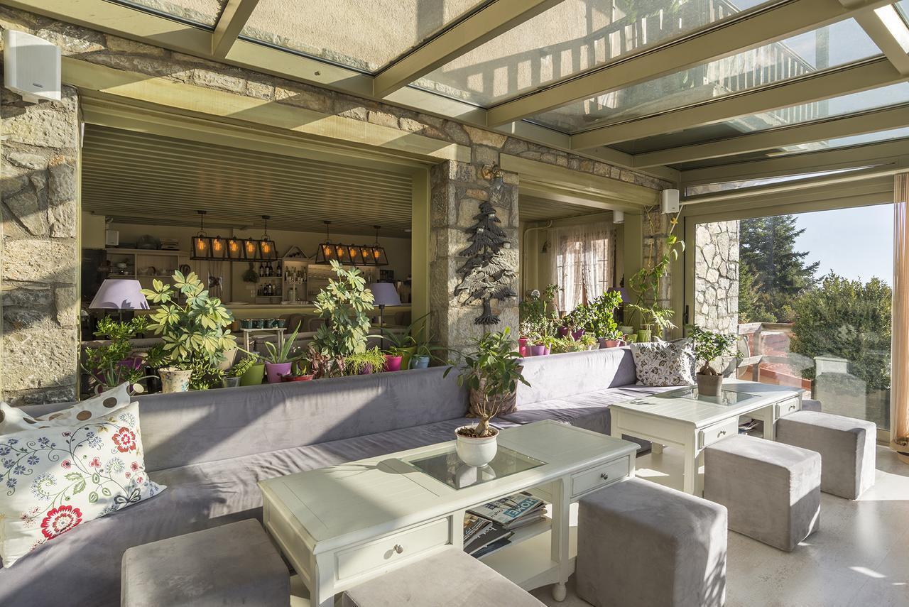 Boutique Skamnos Hotel 4*