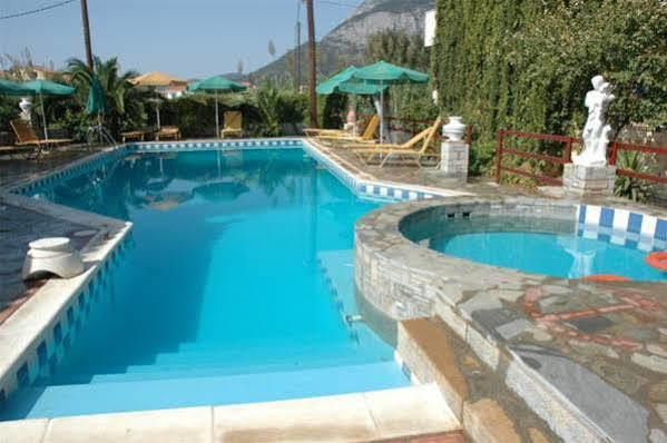 Aparthotel Albatross 3*