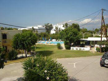 Hotel Anemos 2*